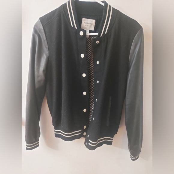 Forever 21 Faux Leather Black/White Moto Varsity Bomber Jacket S Thriller Biker - Picture 4 of 14